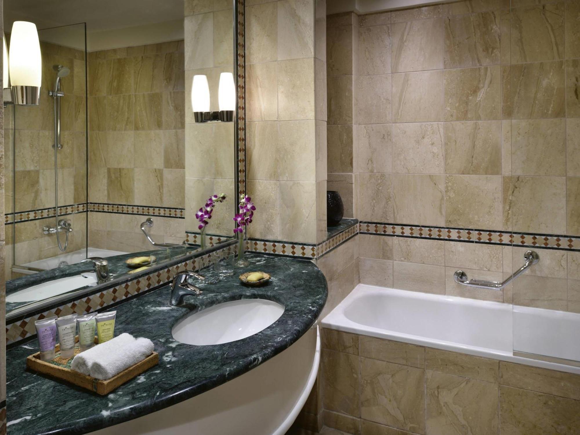 Superior Twin Room Sea View